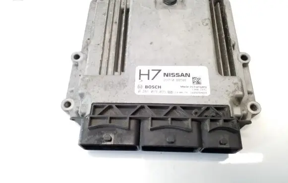 Nissan Qashqai Engine control unit/module 23710BB58E 0281019035