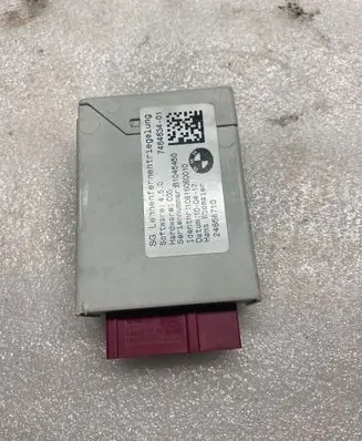 BMW 2 F46 Seat control module 7464634 B1045450 24658710
