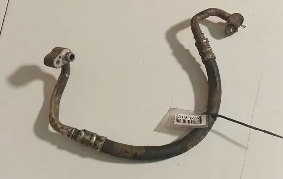 Skoda Octavia Mk2 (1Z) Air conditioning (A/C) pipe/hose 