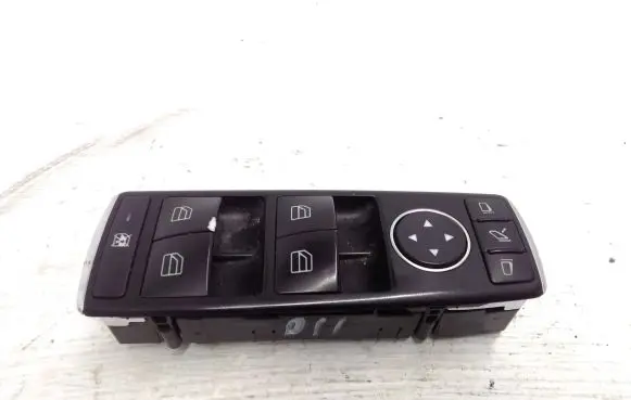 Mercedes-Benz E A207 Electric window control switch A2049055402