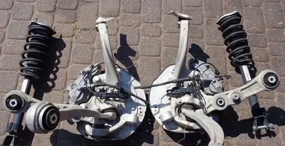 Mercedes-Benz C W205 Stub axle 2053201813MERCCC