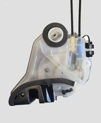 Toyota RAV 4 (XA50) Rear door lock