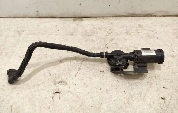BMW 7 G11 G12 Turbo solenoid valve 7333301