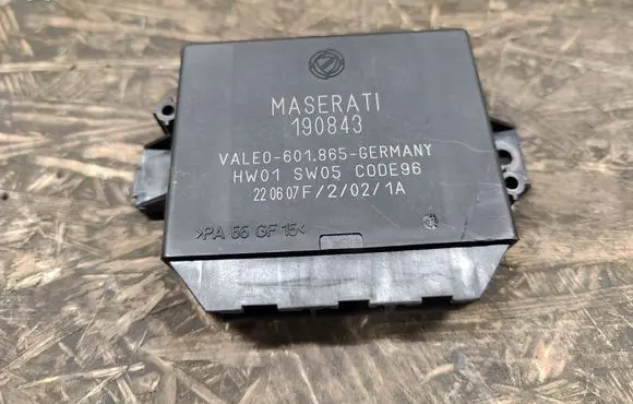Maserati Quattroporte Parking PDC control unit/module 190843 601865