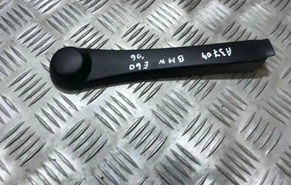 BMW 5 E60 E61 Front wiper blade arm 61617037356 61.61-7037356