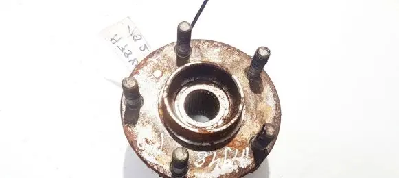 Nissan Murano Z50 Front wheel hub