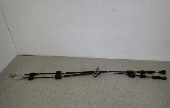 Gear shift cable linkage