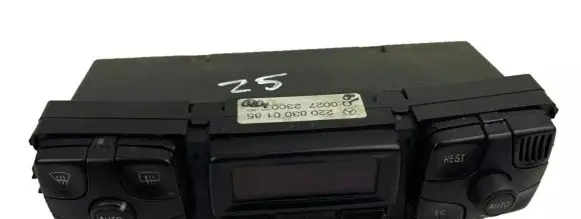 Mercedes-Benz S W220 Climate control unit 2208300185