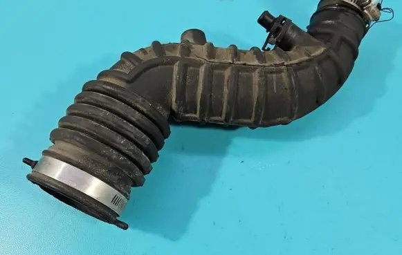 Nissan Pulsar Intercooler hose/pipe IMPRK1589648