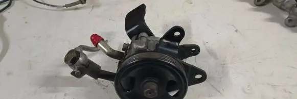 Nissan Cab Star Power steering pump 49110MB400 49110MB40A 49110EB700