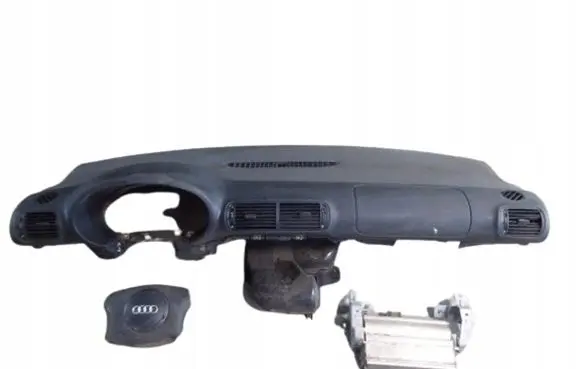 Audi A3 S3 8L Dashboard 8L0880201H
