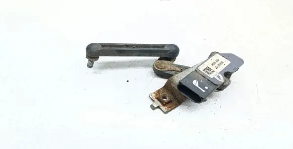 BMW X5 F15 Headlight/headlamp level sensor 6870200