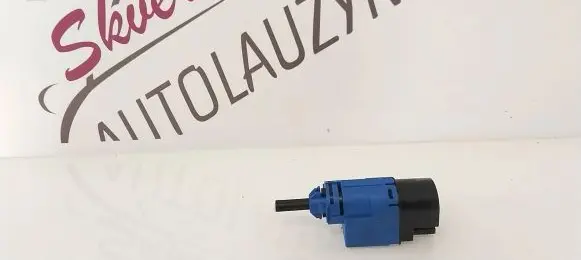 Clutch pedal sensor