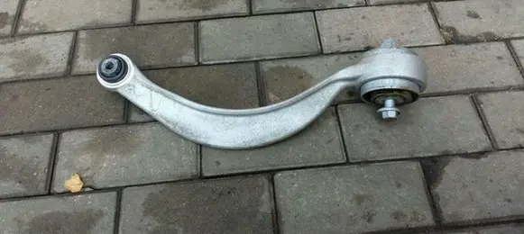 Jaguar XJ X350 Front control arm C2C39683