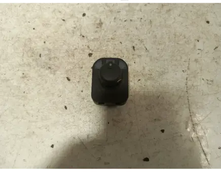 Audi A4 S4 B7 8E 8H Wing mirror switch 8e0959565