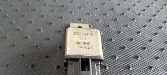 Mitsubishi Galant Eterna Other relay MB229456 1468DK