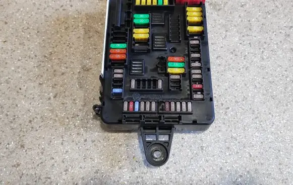 BMW 4 F32 F33 Fuse box set 9389070