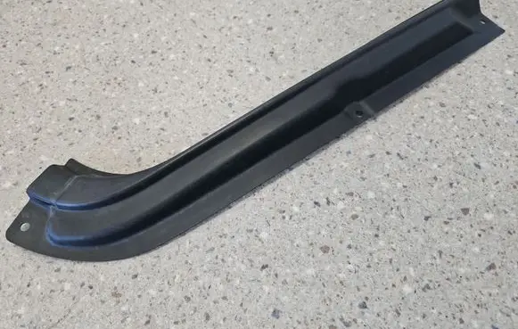 Mercedes-Benz GL X164 Trunk/boot trim cover A1646931133 1646931133