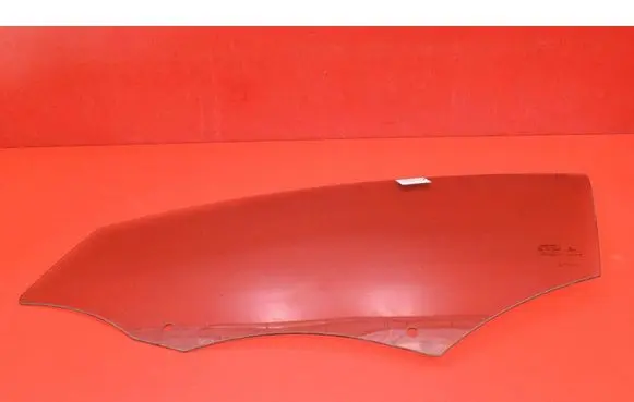 Volvo V40 Front door window glass four-door