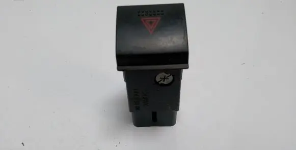 Toyota Avensis T220 Hazard light switch 153309