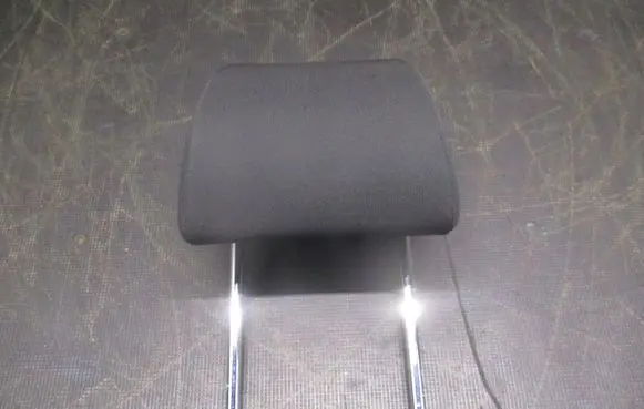 Seat Ibiza III (6L) Front seat headrest 