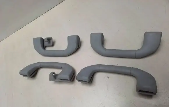 Mercedes-Benz C W204 A set of handles for the ceiling A2048100051 A2048100151