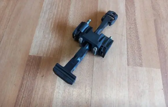 Volvo XC70 Rear door check strap stopper 30715021 31217752