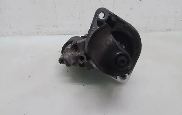 BMW 5 E39 Starter motor 7785691