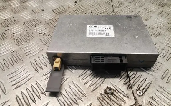 Volkswagen Touareg I Bluetooth control unit module 7l6035729f