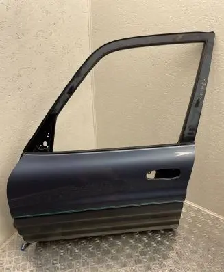 Toyota RAV 4 (XA10) Front door