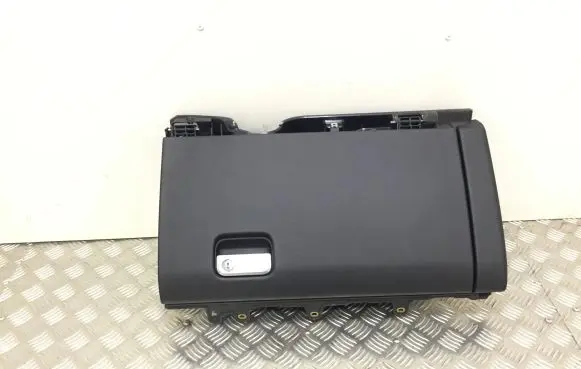Porsche Cayenne (92A) Glove box 7P5857921A