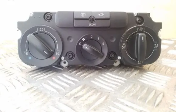 Volkswagen Golf V Climate control unit 74397070