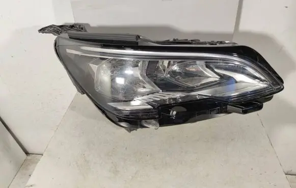 Peugeot 3008 II Headlight/headlamp 9810478080 90085115