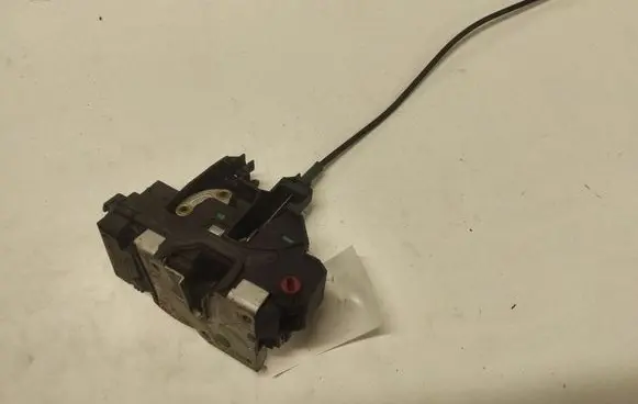 Saab 9-3 Ver2 Rear door lock