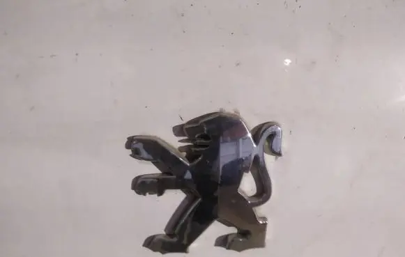 Peugeot 807 Manufacturer badge logo/emblem 