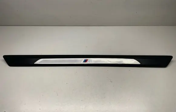 BMW 2 F22 F23 Front sill trim cover 8058892 8058891