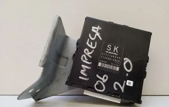 Subaru Impreza II Gearbox control unit/module 31711AK540 1123009060