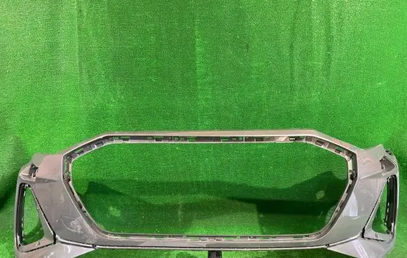 Audi e-tron Front bumper