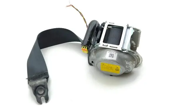 Land Rover Evoque II Rear seatbelt 33028136 65889