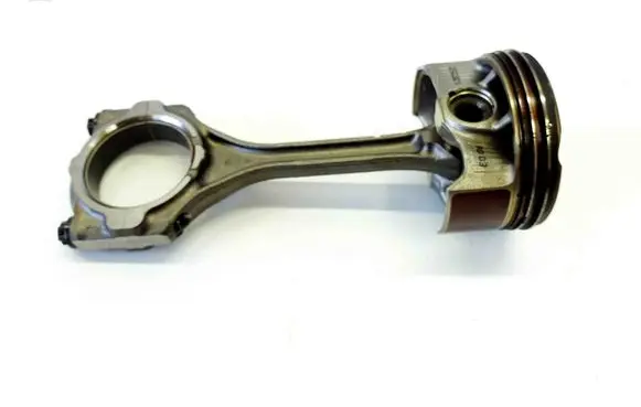 Toyota Yaris XP210 Piston 25GB21K