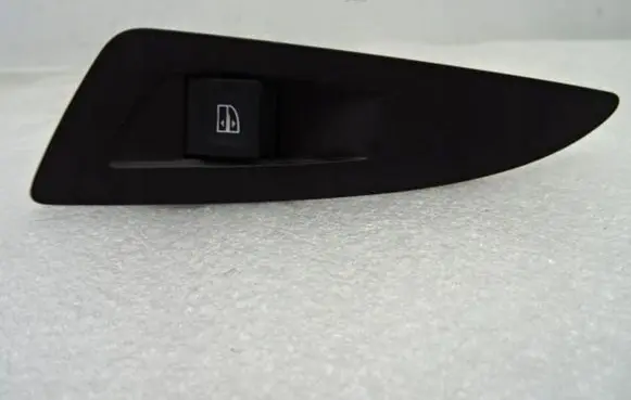 Renault Espace - Grand espace V Quarter vent window switch 829619556R