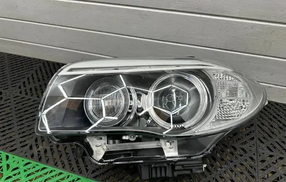 BMW 1 E81 E87 Headlight/headlamp 7273837 7273837032A46
