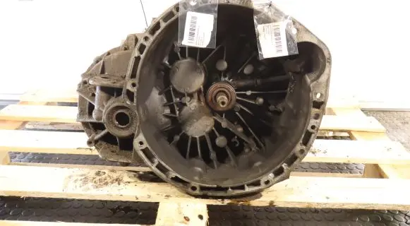 Nissan NV400 Manual 6 speed gearbox PF6014