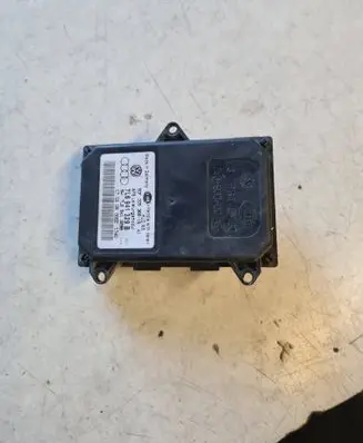Skoda Octavia Mk2 (1Z) Headlight ballast module Xenon 74696000E 7L6941329B 5DF00936815