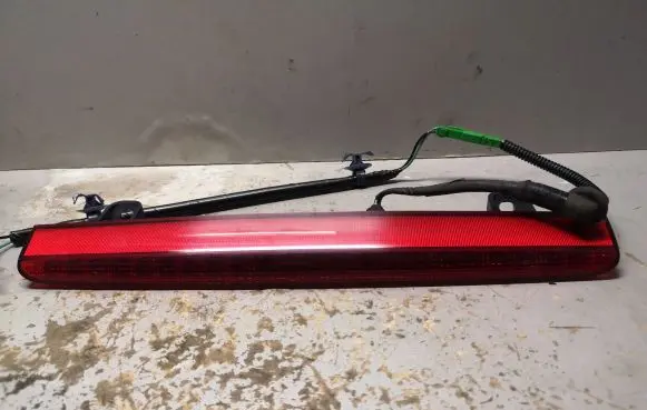Honda Accord Third/center stoplight 0509236