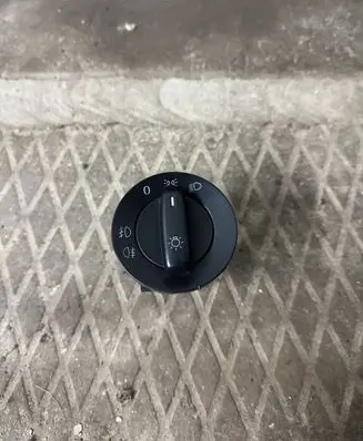 Volkswagen Golf V Light switch 1K0941431AJ 10001340 3KX10001340