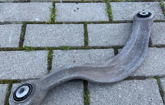 Audi Q5 SQ5 Rear control arm 4M0505372 4M0505398L