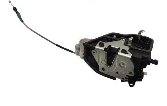 BMW X6 E71 Front door lock 7202143