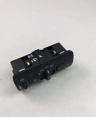 Volvo V40 Light switch 30739424