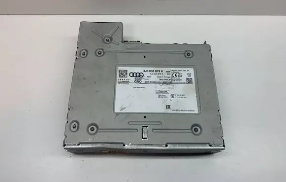 Audi E-tron GT CD/DVD changer 4J3035878K 4J3035878A
